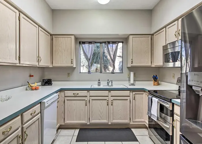 Tranquil Valley Townhome W/ Mtn Views! * Green Valley