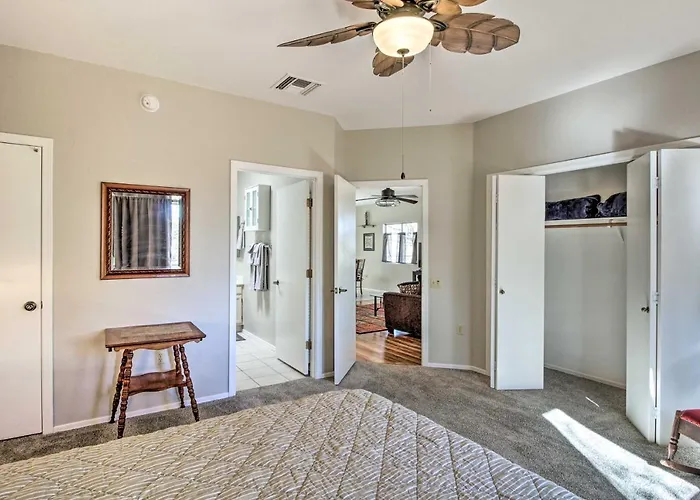 Tranquil Valley Townhome W/ Mtn Views! Dom wakacyjny Green Valley