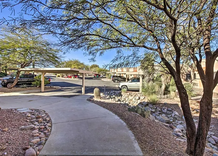 Tranquil Valley Townhome W/ Mtn Views!