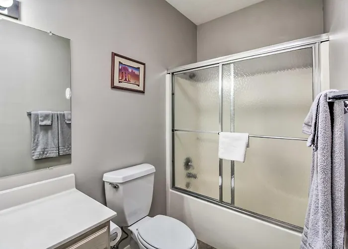 Tranquil Valley Townhome W/ Mtn Views! * Green Valley